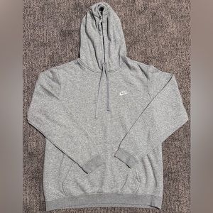 Woman’s Nike Sweatshirt